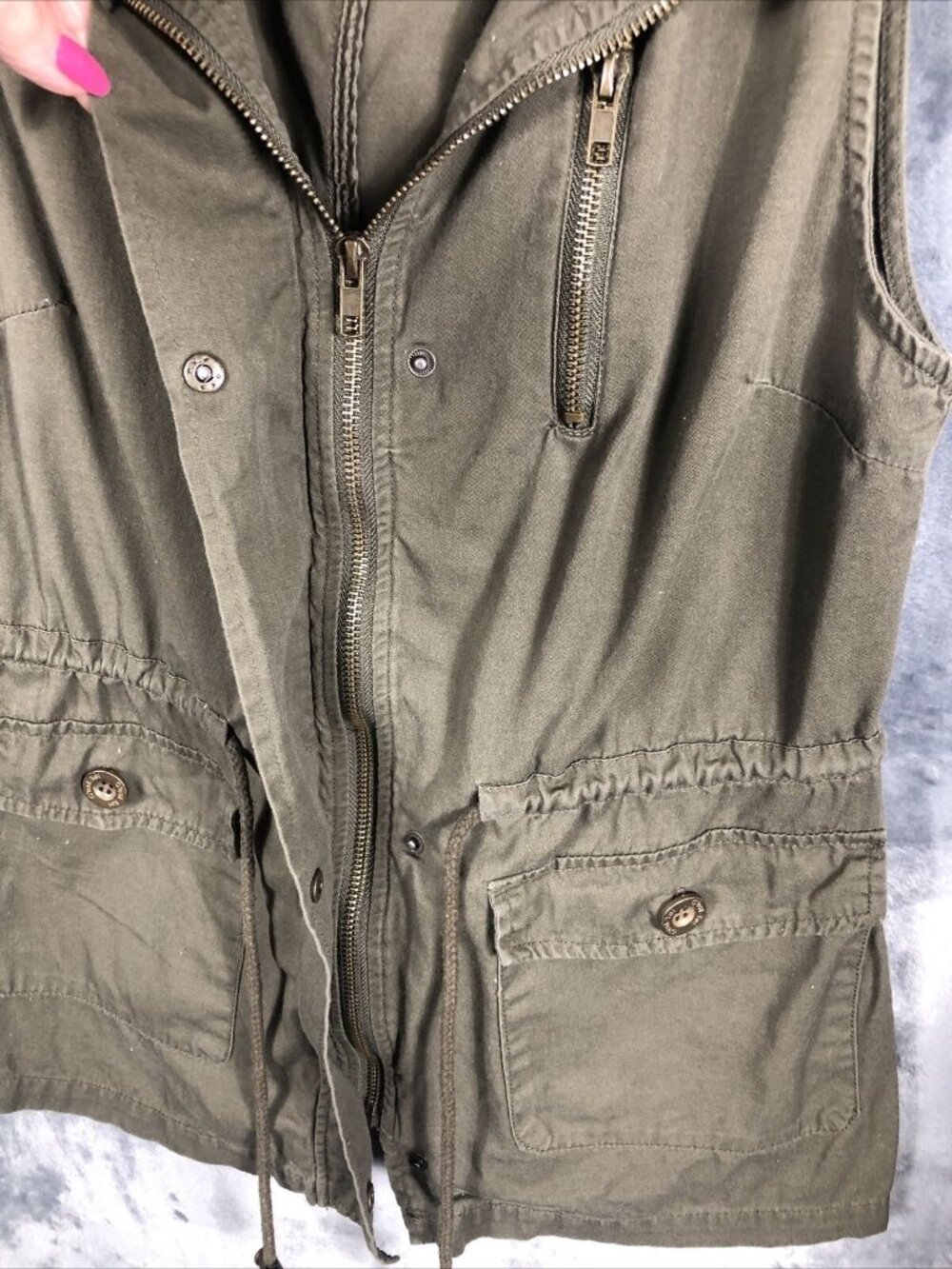 CEsttoi Womens Olive Green Sleeveless Utility Vest Jacket With Drawstring Waist - Picture 4 of 9
